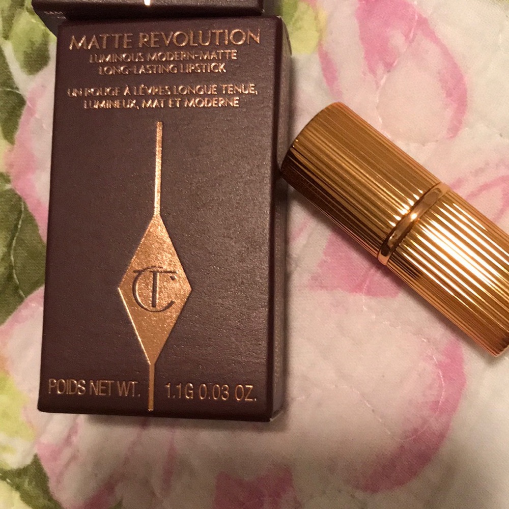 Charlotte Tilbury mini lipstick pillow talk new in box